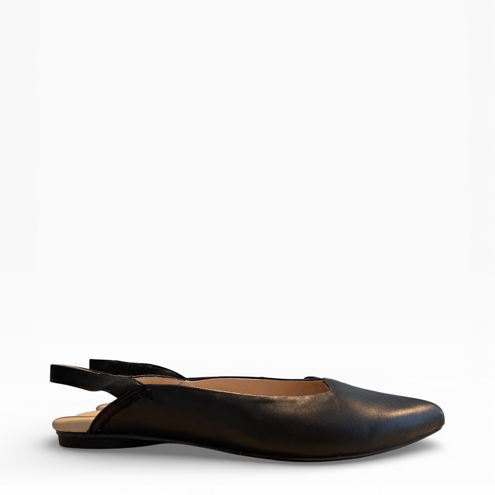 Naked Feet "Leva" black leather pointed-toe slingback flat shoes.  Size 8.5